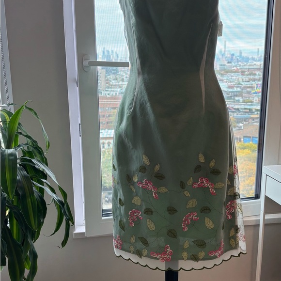 Jerry Shabo Dresses & Skirts - Chic Olive Green Floral Midi Dress